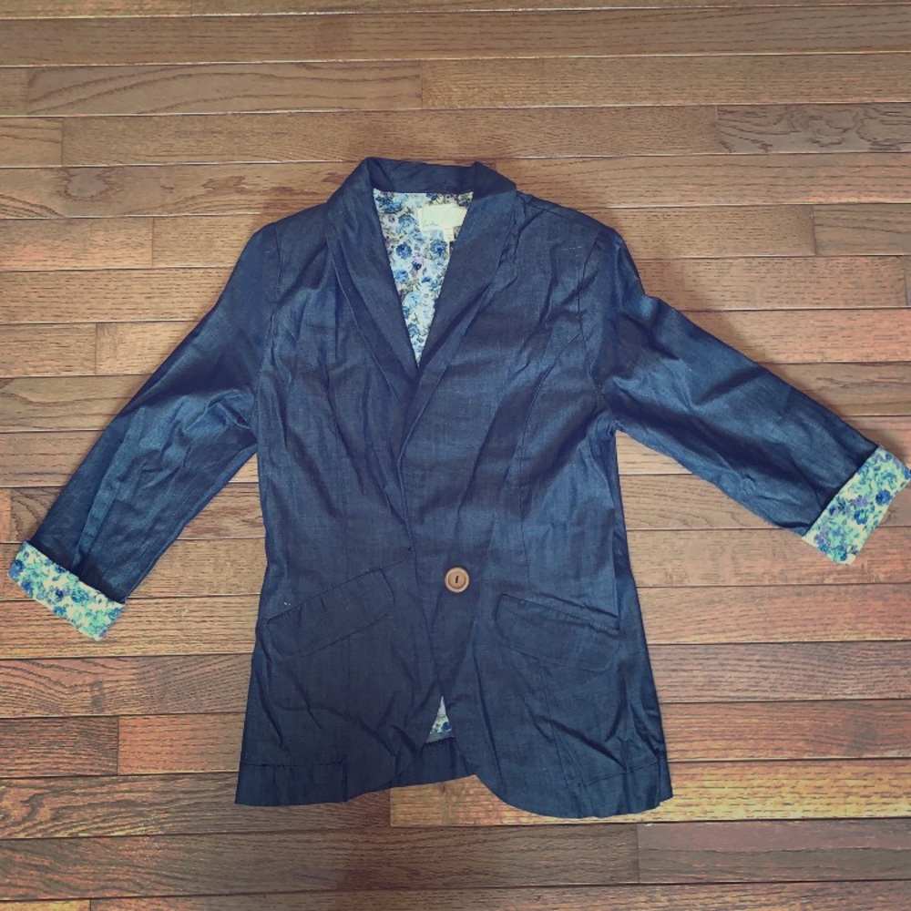 Lush 3/4 sleeve blazer